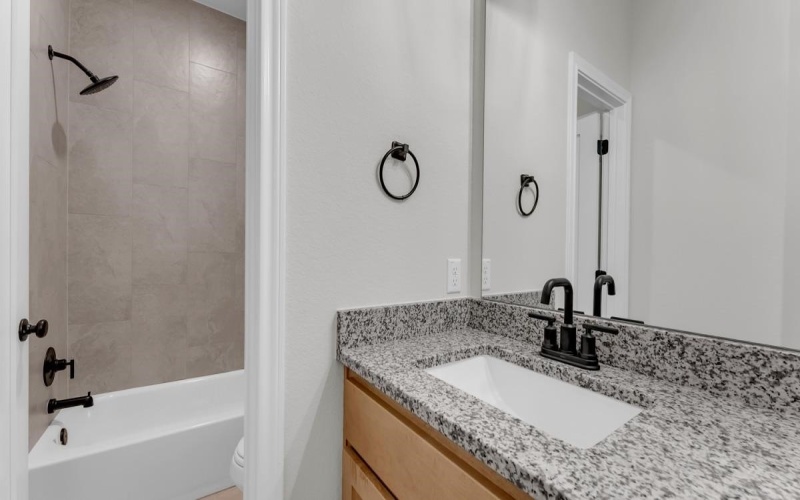 115 Primrose Lane, Marble Falls, TX 78654, 4 Habitaciones Habitaciones , ,2 BañosBaños,Residential,En Venta,115 Primrose Lane,0,171815