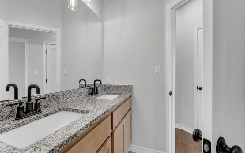 115 Primrose Lane, Marble Falls, TX 78654, 4 Habitaciones Habitaciones , ,2 BañosBaños,Residential,En Venta,115 Primrose Lane,0,171815
