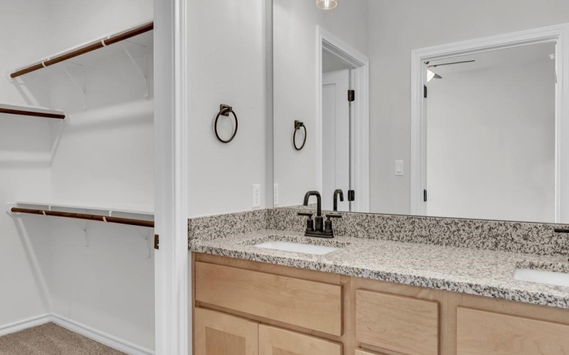 115 Primrose Lane, Marble Falls, TX 78654, 4 Habitaciones Habitaciones , ,2 BañosBaños,Residential,En Venta,115 Primrose Lane,0,171815