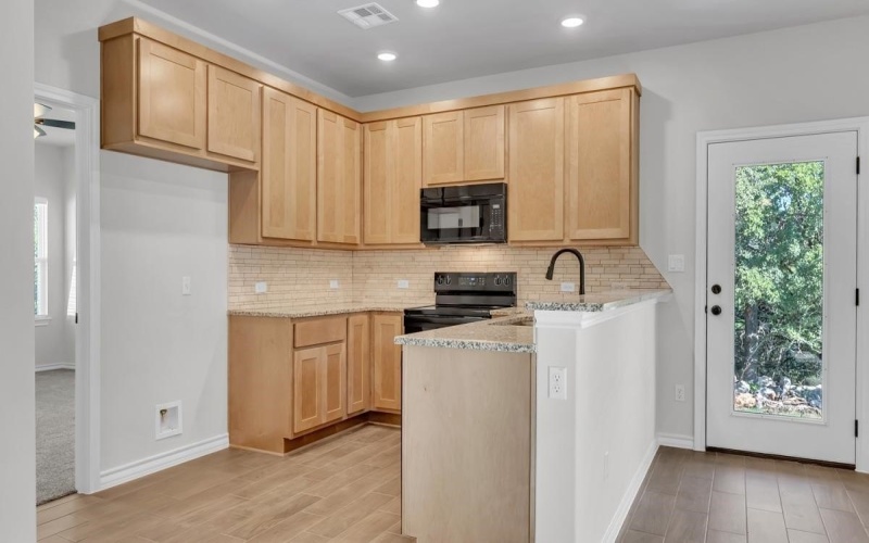 115 Primrose Lane, Marble Falls, TX 78654, 4 Habitaciones Habitaciones , ,2 BañosBaños,Residential,En Venta,115 Primrose Lane,0,171815