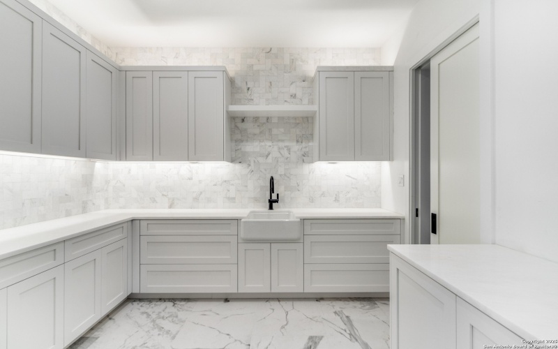 3672 Clubs Dr, Boerne, TX 78006, 4 Bedrooms Bedrooms, ,5 BathroomsBathrooms,Residential,For Sale,3672 Clubs Dr,0,1882757