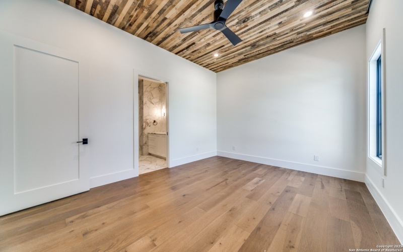 3672 Clubs Dr, Boerne, TX 78006, 4 Bedrooms Bedrooms, ,5 BathroomsBathrooms,Residential,For Sale,3672 Clubs Dr,0,1882757