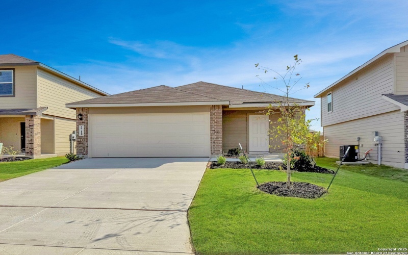 5718 Bailey Downs, San Antonio, TX 78245, 3 Bedrooms Bedrooms, ,2 BathroomsBathrooms,Residential,For Sale,5718 Bailey Downs,0,1891543