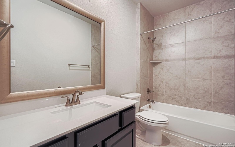 5221 Estates Oak Way, San Antonio, TX 78263, 4 Habitaciones Habitaciones , ,3 BañosBaños,Residential,En Venta,5221 Estates Oak Way,0,1891571