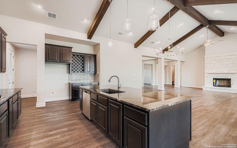 5221 Estates Oak Way, San Antonio, TX 78263, 4 Habitaciones Habitaciones , ,3 BañosBaños,Residential,En Venta,5221 Estates Oak Way,0,1891571