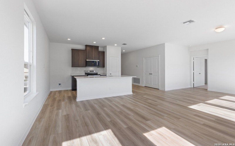 15414 ELECTRA CIR, San Antonio, TX 78245, 3 Bedrooms Bedrooms, ,2 BathroomsBathrooms,Residential,For Sale,15414 ELECTRA CIR,0,1891722