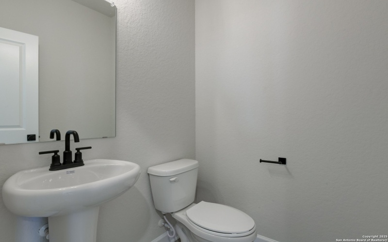 155 Mallorys Way, Castroville, TX 78009, 4 Habitaciones Habitaciones , ,3 BañosBaños,Residential,En Venta,155 Mallorys Way,0,1884228