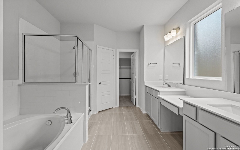 2829 Bergamot Dr., New Braunfels, TX 78130, 4 Habitaciones Habitaciones , ,2 BañosBaños,Residential,En Venta,2829 Bergamot Dr.,0,1884461