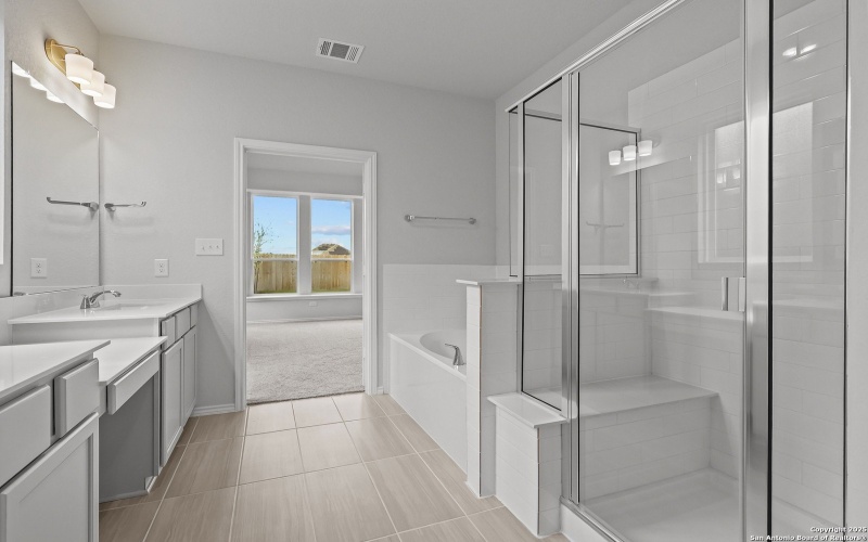 2829 Bergamot Dr., New Braunfels, TX 78130, 4 Habitaciones Habitaciones , ,2 BañosBaños,Residential,En Venta,2829 Bergamot Dr.,0,1884461