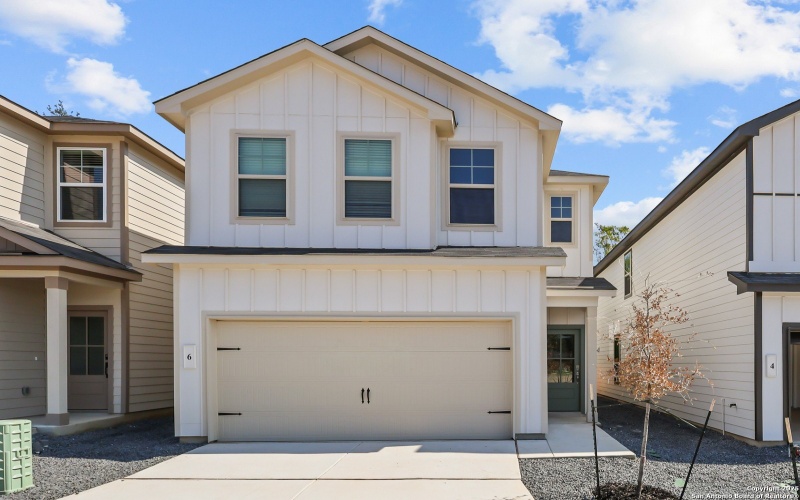 285 W Quill Dr Building 6, San Antonio, TX 78228, 5 Bedrooms Bedrooms, ,3 BathroomsBathrooms,Residential,For Sale,285 W Quill Dr Building 6,0,1884855