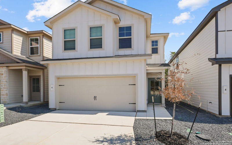 285 W Quill Dr Building 6, San Antonio, TX 78228, 5 Bedrooms Bedrooms, ,3 BathroomsBathrooms,Residential,For Sale,285 W Quill Dr Building 6,0,1884855