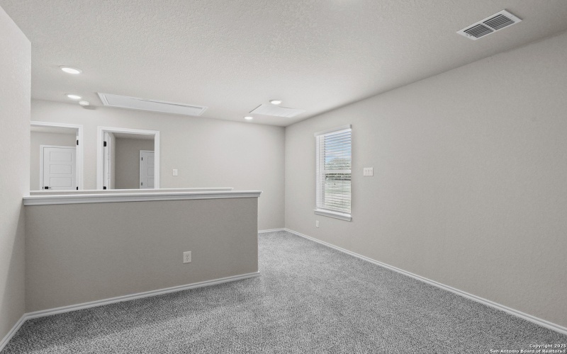 285 W Quill Dr Building 8, San Antonio, TX 78228, 3 Habitaciones Habitaciones , ,2 BañosBaños,Residential,En Venta,285 W Quill Dr Building 8,0,1884874