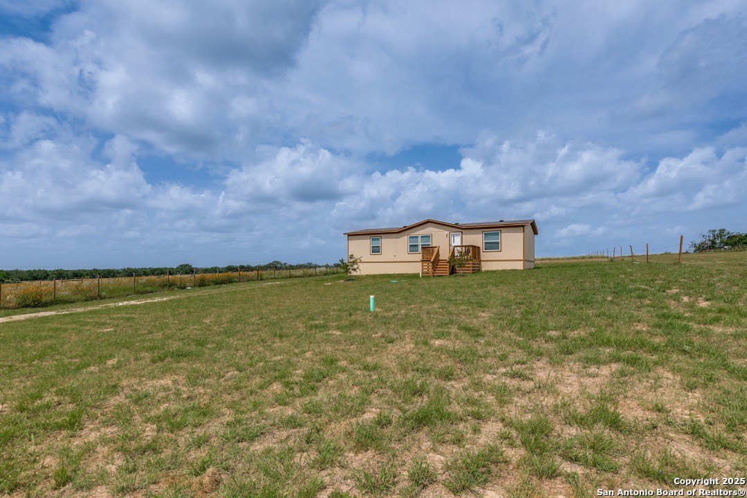 88 Sanctuary Ln, Von Ormy, TX 78073, 3 Habitaciones Habitaciones , ,2 BañosBaños,Residential,En Venta,88 Sanctuary Ln,0,1885012