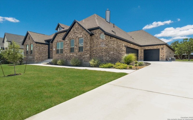 534 Englewood, Castroville, TX 78009, 4 Habitaciones Habitaciones , ,3 BañosBaños,Residential,En Venta,534 Englewood,0,1892604