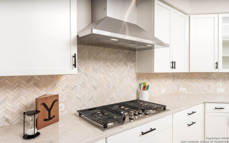 2089 Summit Crest Dr, Kerrville, TX 78028, 4 Bedrooms Bedrooms, ,3 BathroomsBathrooms,Residential,For Sale,2089 Summit Crest Dr,0,1886800