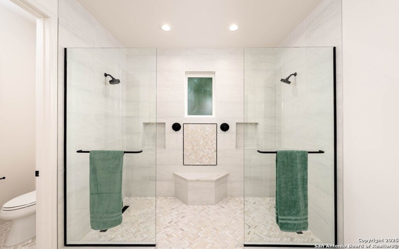 2089 Summit Crest Dr, Kerrville, TX 78028, 4 Bedrooms Bedrooms, ,3 BathroomsBathrooms,Residential,For Sale,2089 Summit Crest Dr,0,1886800