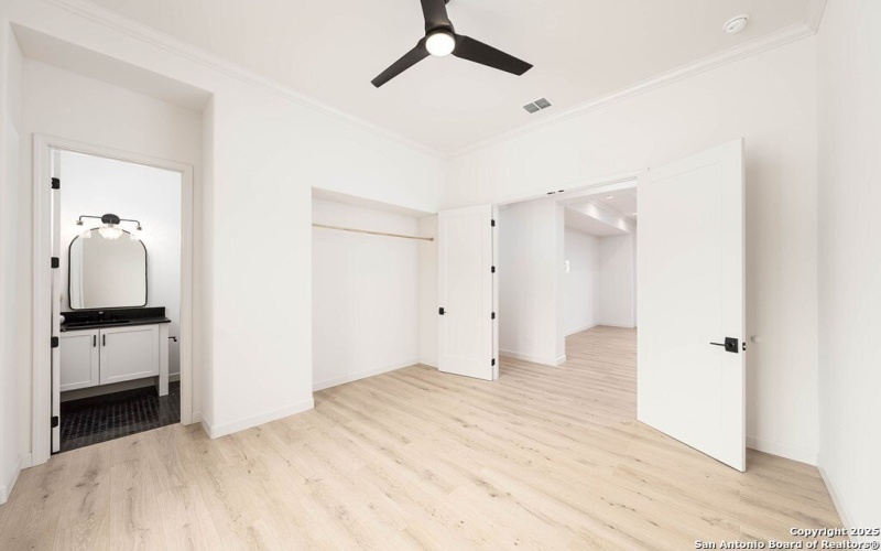 2089 Summit Crest Dr, Kerrville, TX 78028, 4 Bedrooms Bedrooms, ,3 BathroomsBathrooms,Residential,For Sale,2089 Summit Crest Dr,0,1886800