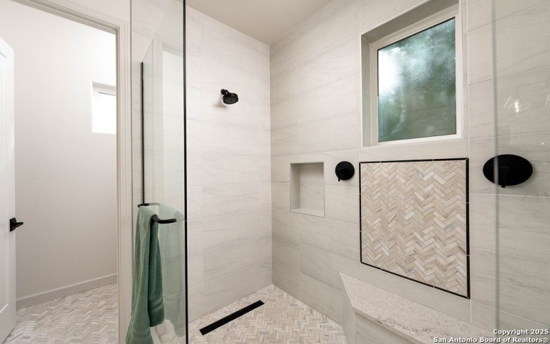 2089 Summit Crest Dr, Kerrville, TX 78028, 4 Bedrooms Bedrooms, ,3 BathroomsBathrooms,Residential,For Sale,2089 Summit Crest Dr,0,1886800