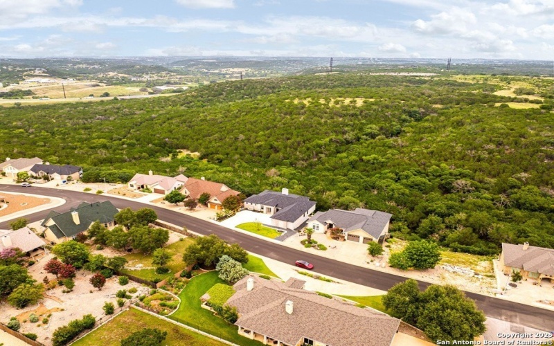 2089 Summit Crest Dr, Kerrville, TX 78028, 4 Bedrooms Bedrooms, ,3 BathroomsBathrooms,Residential,For Sale,2089 Summit Crest Dr,0,1886800
