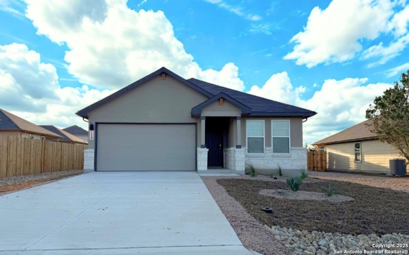 114 Lilli's Lane, Comfort, TX 78013, 4 Bedrooms Bedrooms, ,2 BathroomsBathrooms,Residential,For Sale,114 Lilli's Lane,0,1893131