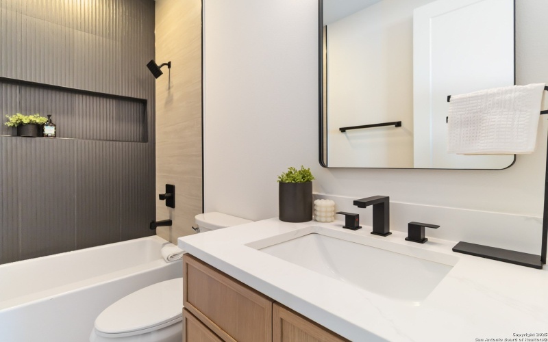 237 Peter Kleid Lp, Blanco, TX 78606, 3 Bedrooms Bedrooms, ,3 BathroomsBathrooms,Residential,For Sale,237 Peter Kleid Lp,0,1887168