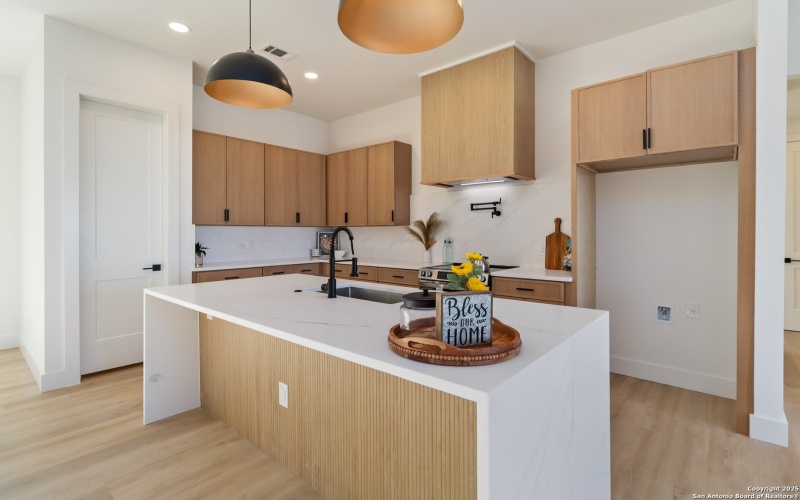 237 Peter Kleid Lp, Blanco, TX 78606, 3 Bedrooms Bedrooms, ,3 BathroomsBathrooms,Residential,For Sale,237 Peter Kleid Lp,0,1887168