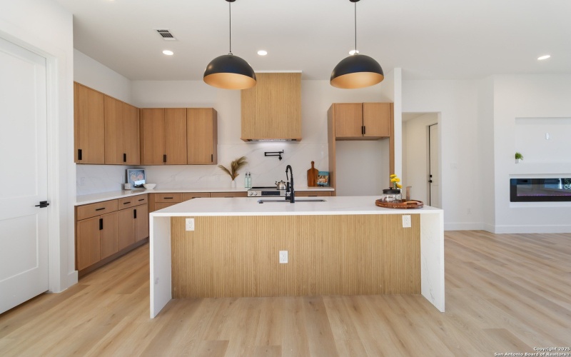 237 Peter Kleid Lp, Blanco, TX 78606, 3 Bedrooms Bedrooms, ,3 BathroomsBathrooms,Residential,For Sale,237 Peter Kleid Lp,0,1887168