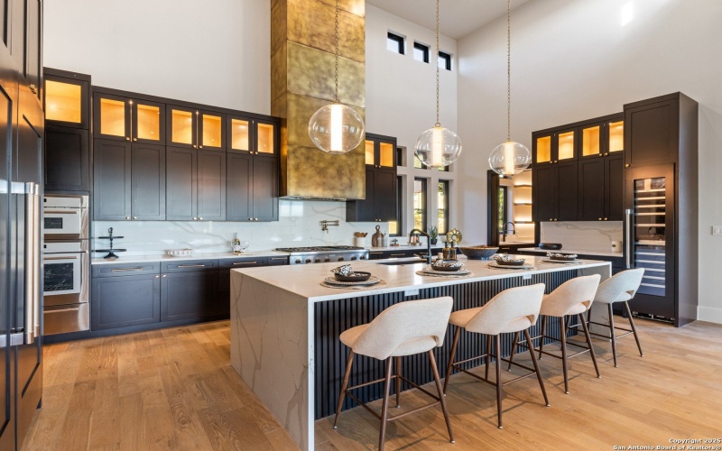 2018 Paradise Pkwy, Canyon Lake, TX 78133, 5 Habitaciones Habitaciones , ,6 BañosBaños,Residential,En Venta,2018 Paradise Pkwy,0,1887653