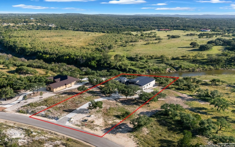 2018 Paradise Pkwy, Canyon Lake, TX 78133, 5 Habitaciones Habitaciones , ,6 BañosBaños,Residential,En Venta,2018 Paradise Pkwy,0,1887653