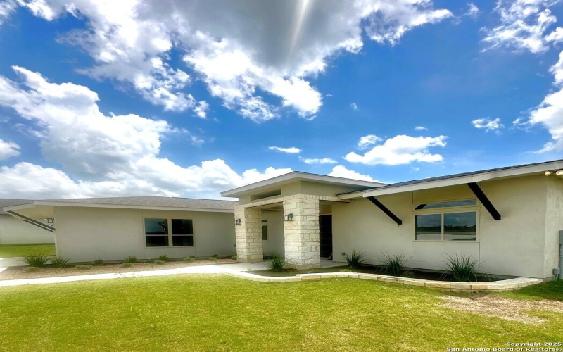 177 Pine Valley Dr, La Vernia, TX 78121, 4 Bedrooms Bedrooms, ,2 BathroomsBathrooms,Residential,For Sale,177 Pine Valley Dr,0,1893269