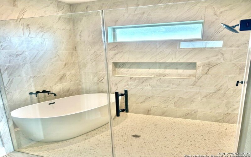 177 Pine Valley Dr, La Vernia, TX 78121, 4 Bedrooms Bedrooms, ,2 BathroomsBathrooms,Residential,For Sale,177 Pine Valley Dr,0,1893269