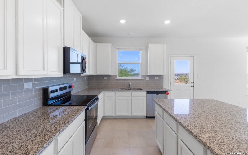 9519 LOCHRIDGE PIKE, Converse, TX 78109, 3 Bedrooms Bedrooms, ,2 BathroomsBathrooms,Residential,For Sale,9519 LOCHRIDGE PIKE,0,1887757