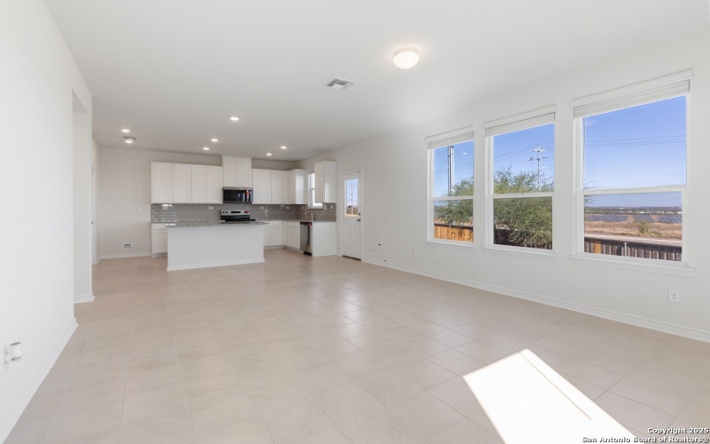 9519 LOCHRIDGE PIKE, Converse, TX 78109, 3 Habitaciones Habitaciones , ,2 BañosBaños,Residential,En Venta,9519 LOCHRIDGE PIKE,0,1887757