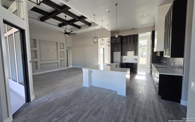 699 James Way, Castroville, TX 78009, 4 Bedrooms Bedrooms, ,3 BathroomsBathrooms,Residential,For Sale,699 James Way,0,1894534