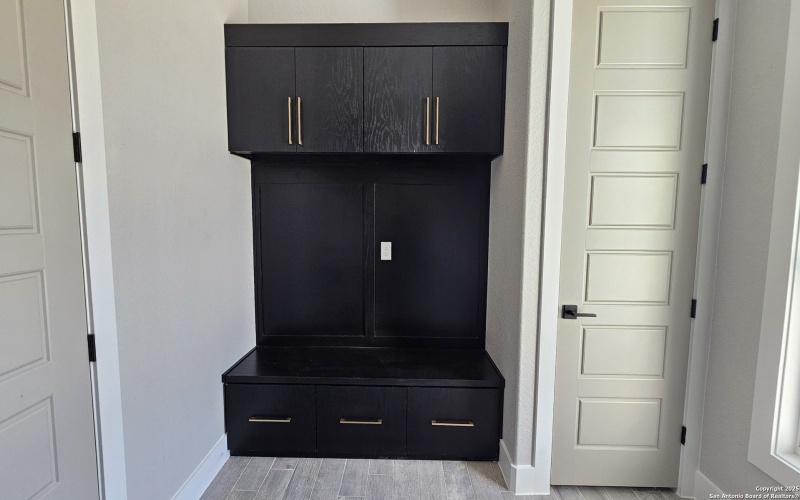 699 James Way, Castroville, TX 78009, 4 Bedrooms Bedrooms, ,3 BathroomsBathrooms,Residential,For Sale,699 James Way,0,1894534