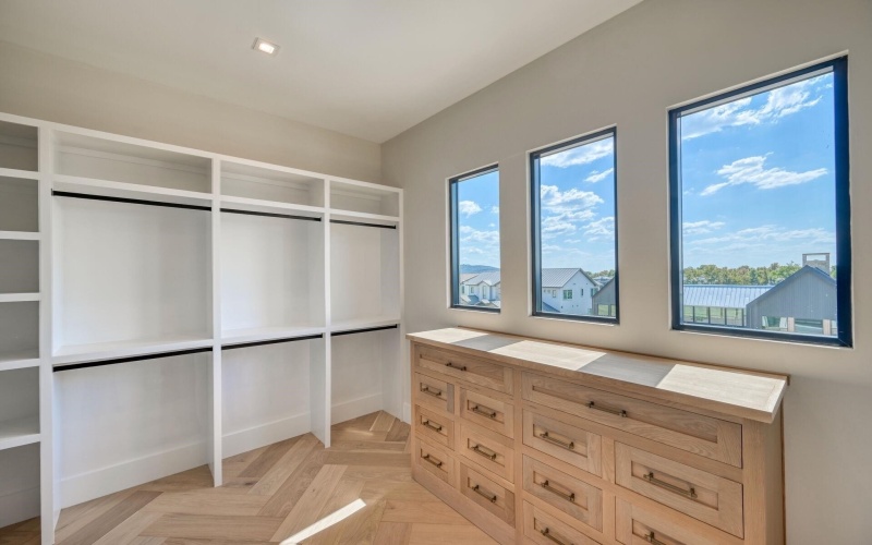 116 HOUDINI WAY, Kingsland, TX 78639, 4 Habitaciones Habitaciones , ,5 BañosBaños,Residential,En Venta,116 HOUDINI WAY,172253