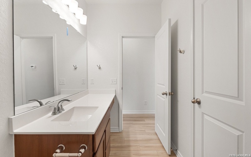 10041 JAGGER AVENUE, Converse, TX 78109, 3 Habitaciones Habitaciones , ,2 BañosBaños,Residential,En Venta,10041 JAGGER AVENUE,0,1894886