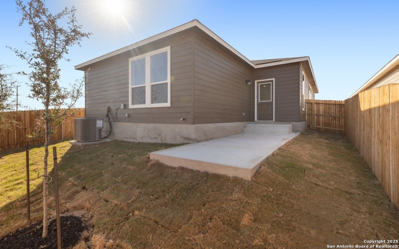 10041 JAGGER AVENUE, Converse, TX 78109, 3 Bedrooms Bedrooms, ,2 BathroomsBathrooms,Residential,For Sale,10041 JAGGER AVENUE,0,1894886