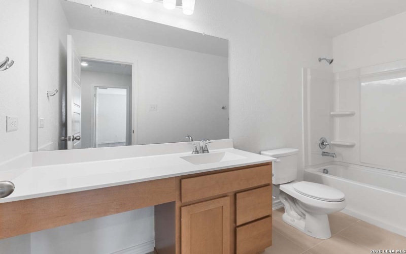 2535 CHRONOS DR, San Antonio, TX 78245, 3 Habitaciones Habitaciones , ,2 BañosBaños,Residential,En Venta,2535 CHRONOS DR,0,1895271