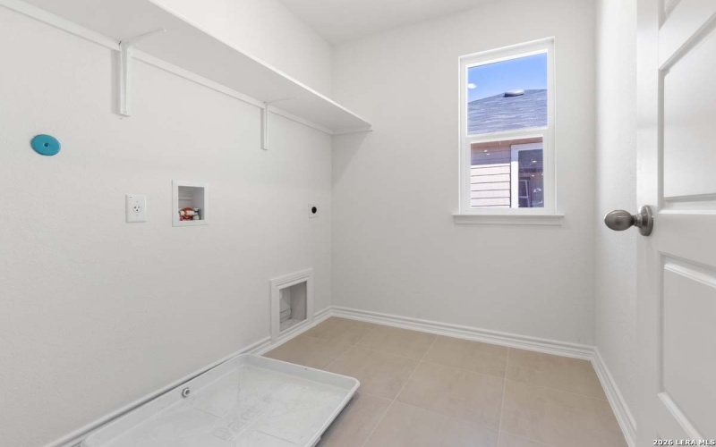 2535 CHRONOS DR, San Antonio, TX 78245, 3 Habitaciones Habitaciones , ,2 BañosBaños,Residential,En Venta,2535 CHRONOS DR,0,1895271