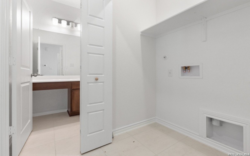 5126 BIG OAK RUN, Elmendorf, TX 78112, 3 Bedrooms Bedrooms, ,2 BathroomsBathrooms,Residential,For Sale,5126 BIG OAK RUN,0,1895296