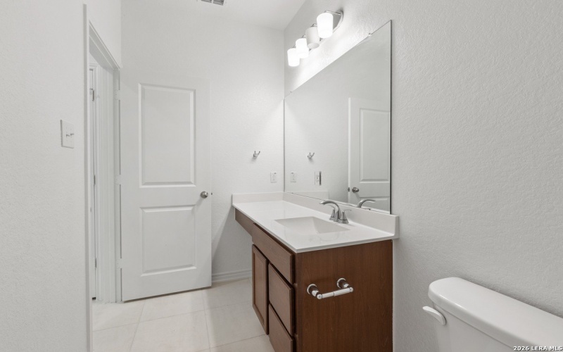 5126 BIG OAK RUN, Elmendorf, TX 78112, 3 Bedrooms Bedrooms, ,2 BathroomsBathrooms,Residential,For Sale,5126 BIG OAK RUN,0,1895296