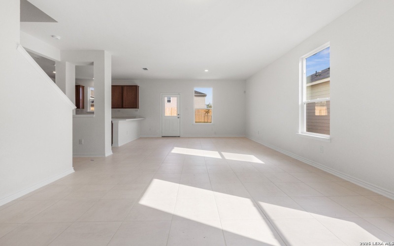 5015 BANK RUNNER, Elmendorf, TX 78112, 3 Bedrooms Bedrooms, ,2 BathroomsBathrooms,Residential,For Sale,5015 BANK RUNNER,0,1895345