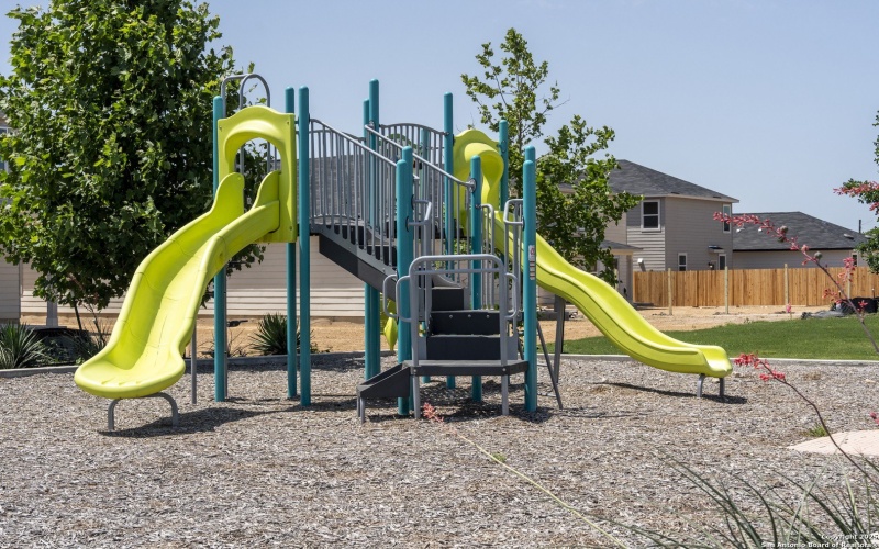 4514 OTRA OTRA DRIVE, San Antonio, TX 78222, 4 Habitaciones Habitaciones , ,2 BañosBaños,Residential,En Venta,4514 OTRA OTRA DRIVE,0,1895360