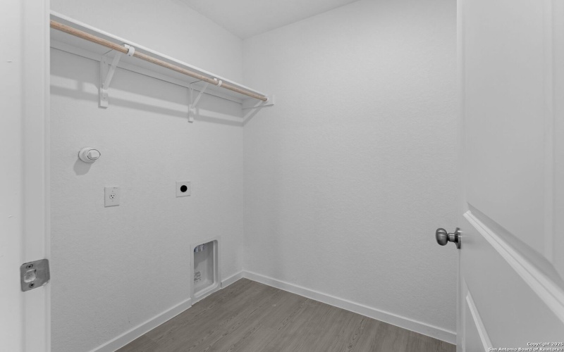 145 Autumn Trail, Floresville, TX 78114, 4 Habitaciones Habitaciones , ,2 BañosBaños,Residential,En Venta,145 Autumn Trail,0,1896400