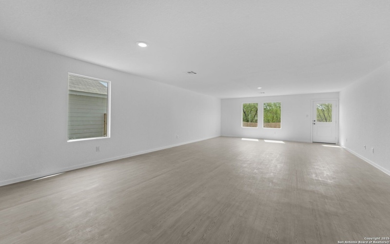 145 Autumn Trail, Floresville, TX 78114, 4 Habitaciones Habitaciones , ,2 BañosBaños,Residential,En Venta,145 Autumn Trail,0,1896400