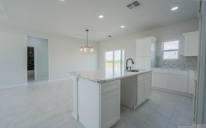 150 Ranchero Way, Natalia, TX 78059, 3 Bedrooms Bedrooms, ,2 BathroomsBathrooms,Residential,For Sale,150 Ranchero Way,0,1896571