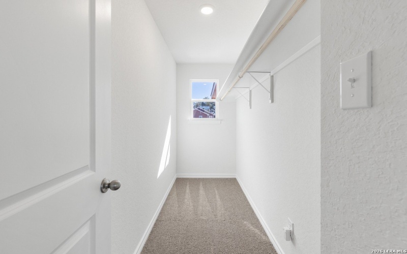 4663 OTRA OTRA DRIVE, San Antonio, TX 78222, 3 Habitaciones Habitaciones , ,2 BañosBaños,Residential,En Venta,4663 OTRA OTRA DRIVE,0,1896701