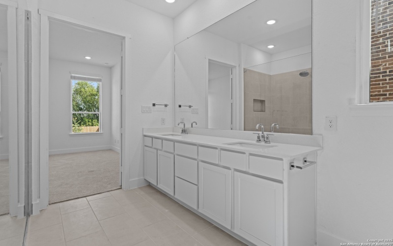 5528 Paschal Park, New Braunfels, TX 78132, 4 Habitaciones Habitaciones , ,3 BañosBaños,Residential,En Venta,5528 Paschal Park,0,1896920