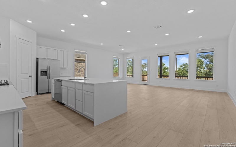 5528 Paschal Park, New Braunfels, TX 78132, 4 Habitaciones Habitaciones , ,3 BañosBaños,Residential,En Venta,5528 Paschal Park,0,1896920